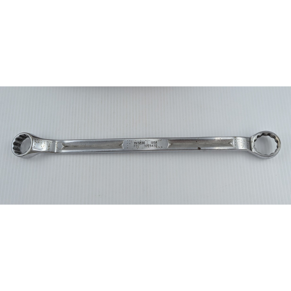 Snap-on SAE 1" x 1-1/8" 12 Point Offset Box Wrench XV3236